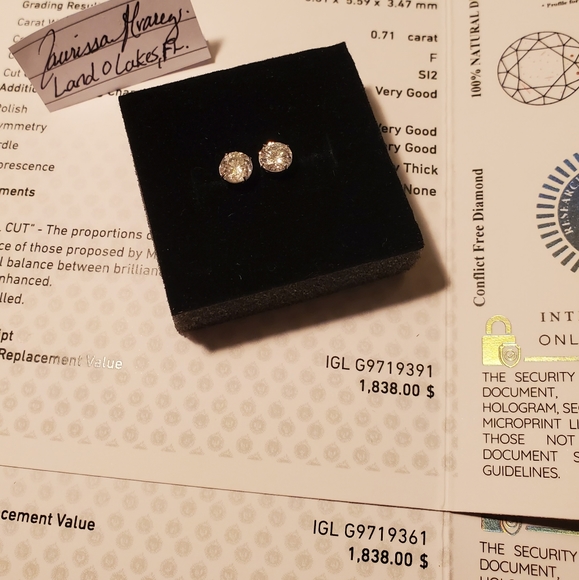 SOLD! Genuine Diamonds Earrings Set in 14kt WG - Picture 2 of 9